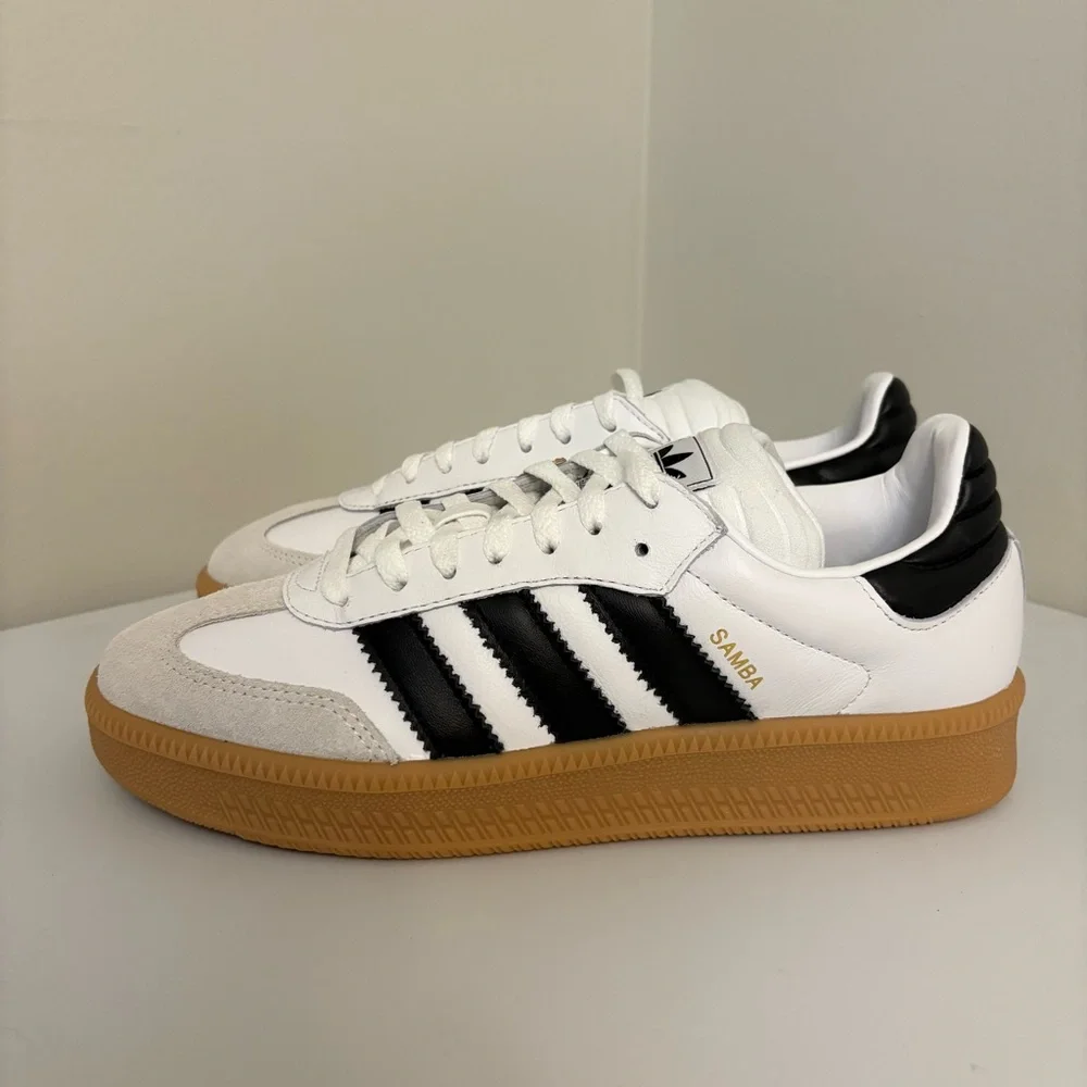 Adidas Samba XLG Originals Mens Size 9 White With Black Stripes Gum Sole Sneaker